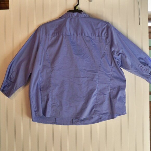 Basic Editions Blue Button Up *Shirt, 3X - Picture 3 of 7